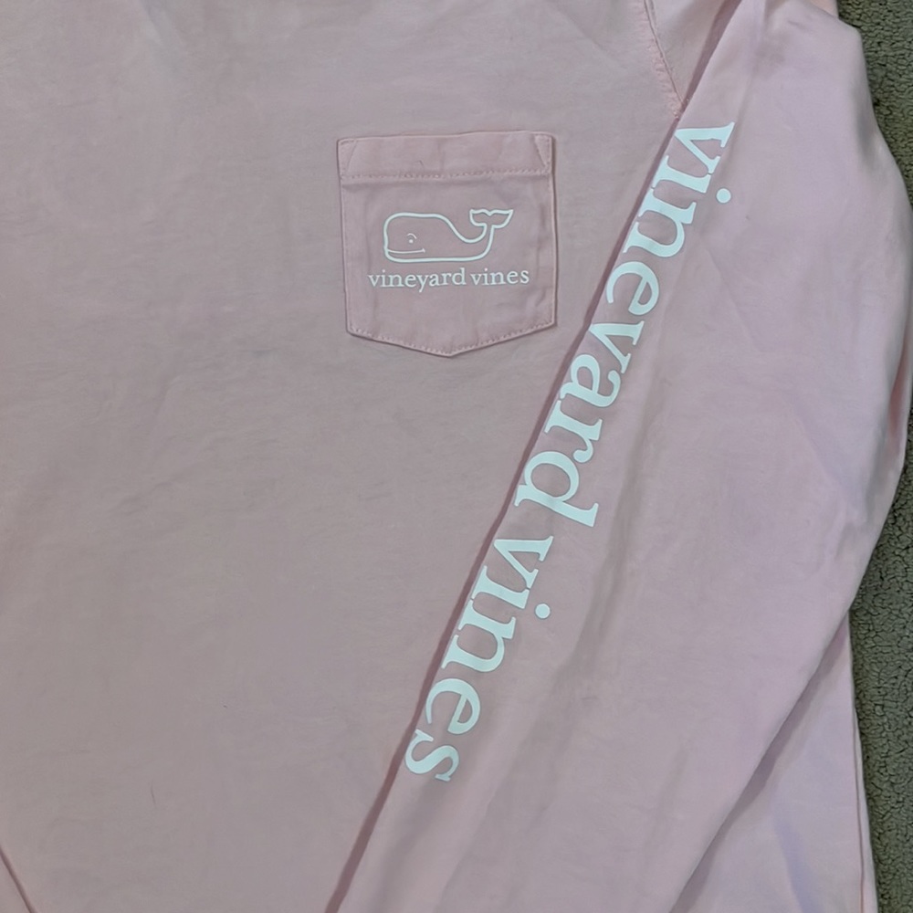 Vineyard Vines Hoodie Tee SZ Small - Picture 2 of 4